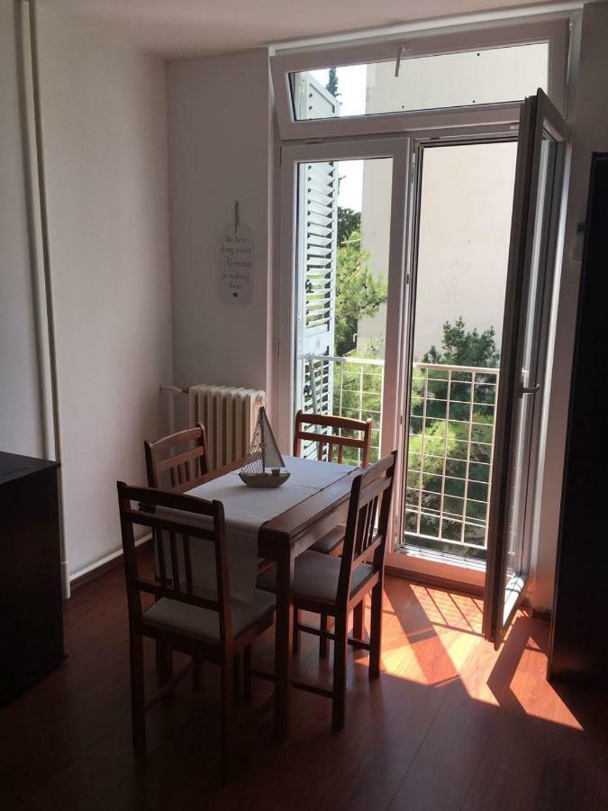 Mellitus Studio Apartment Split Buitenkant foto