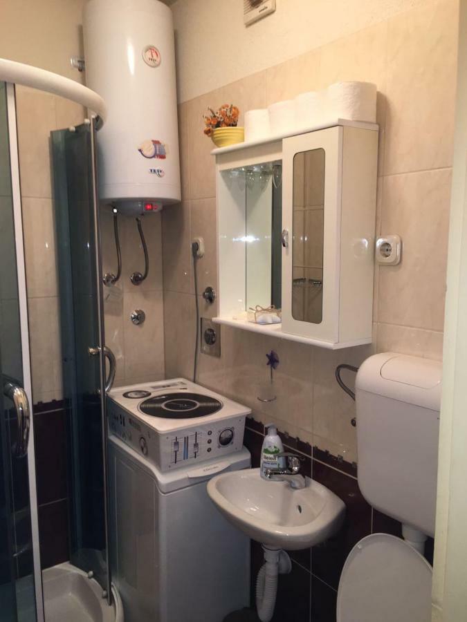 Mellitus Studio Apartment Split Buitenkant foto