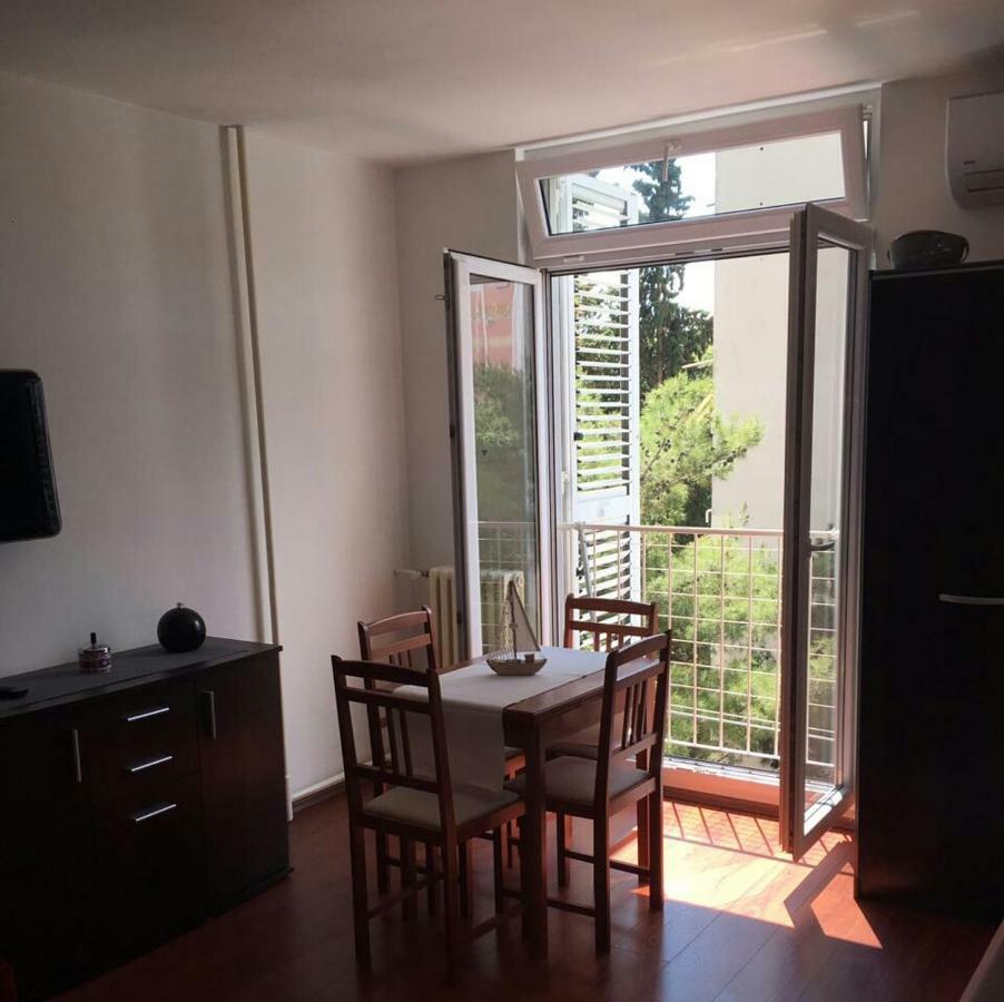 Mellitus Studio Apartment Split Buitenkant foto