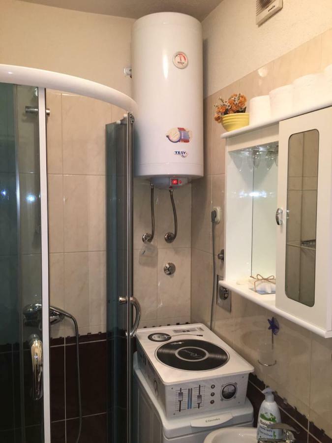 Mellitus Studio Apartment Split Buitenkant foto